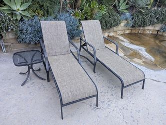 Chaise Lounge Chairs