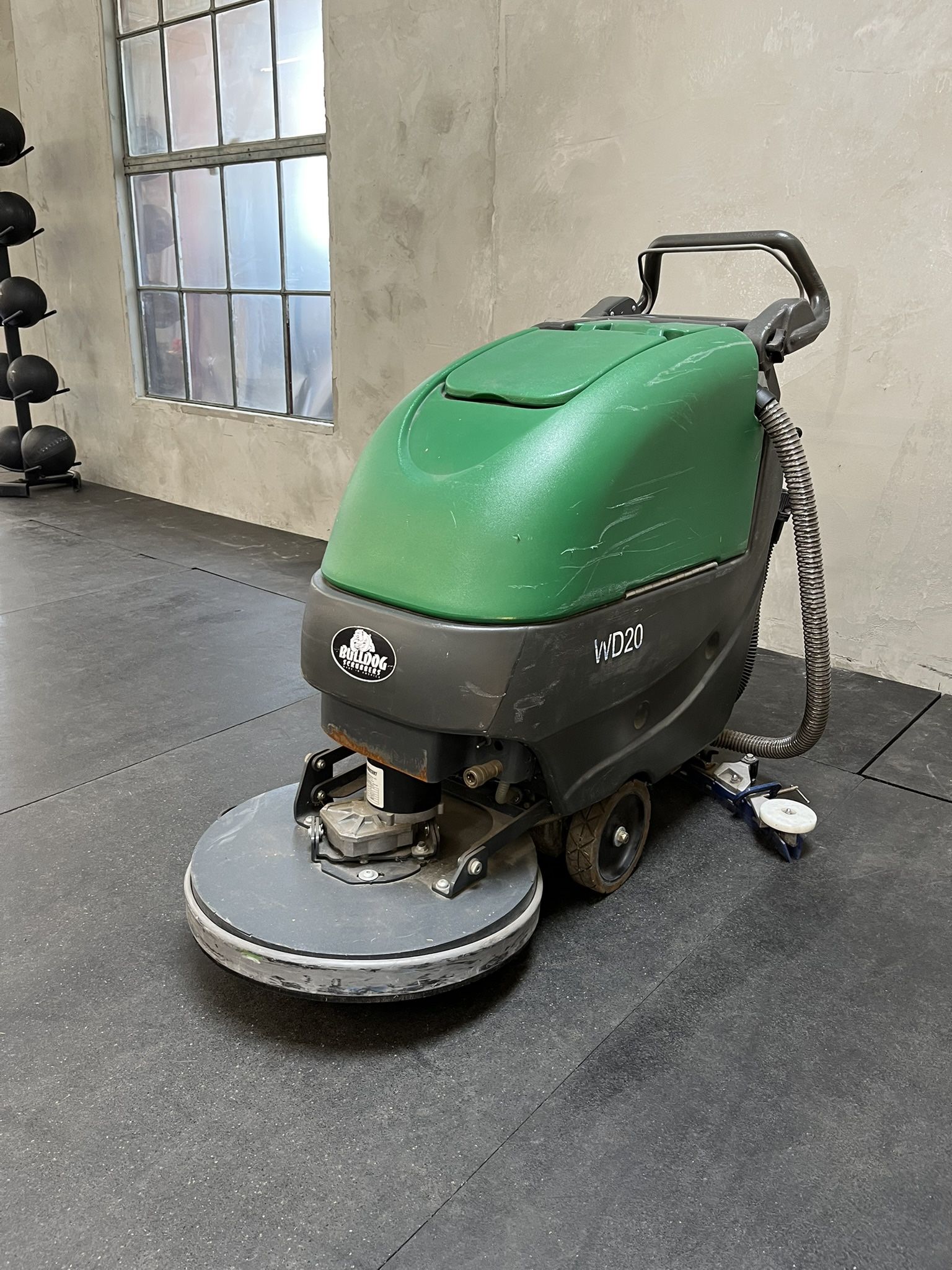 Bulldog Scrubber WD20 - 20" Chargeable floor scrubber