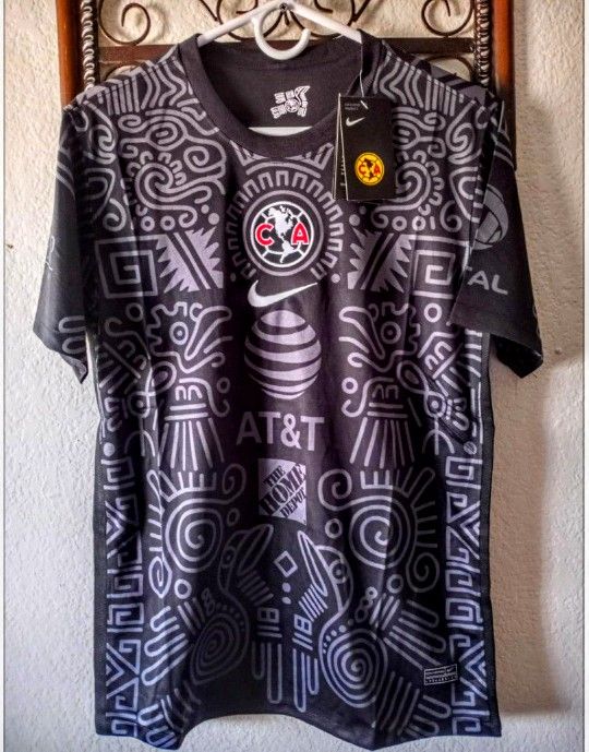 CLUB AMERICA TRAINING BLACK SIZE M