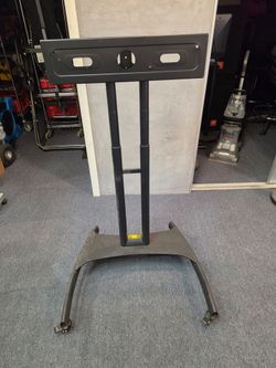 Rolling TV mount Kanto MTM65PL