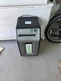 Large Paper Shredder 