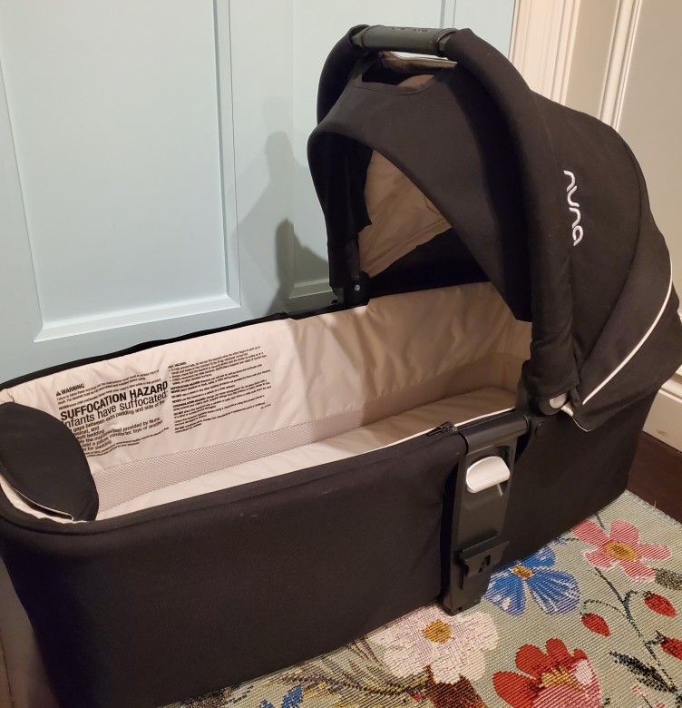 Nuna Bassinet For Stroller