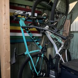 trek marlin 5 (white one)