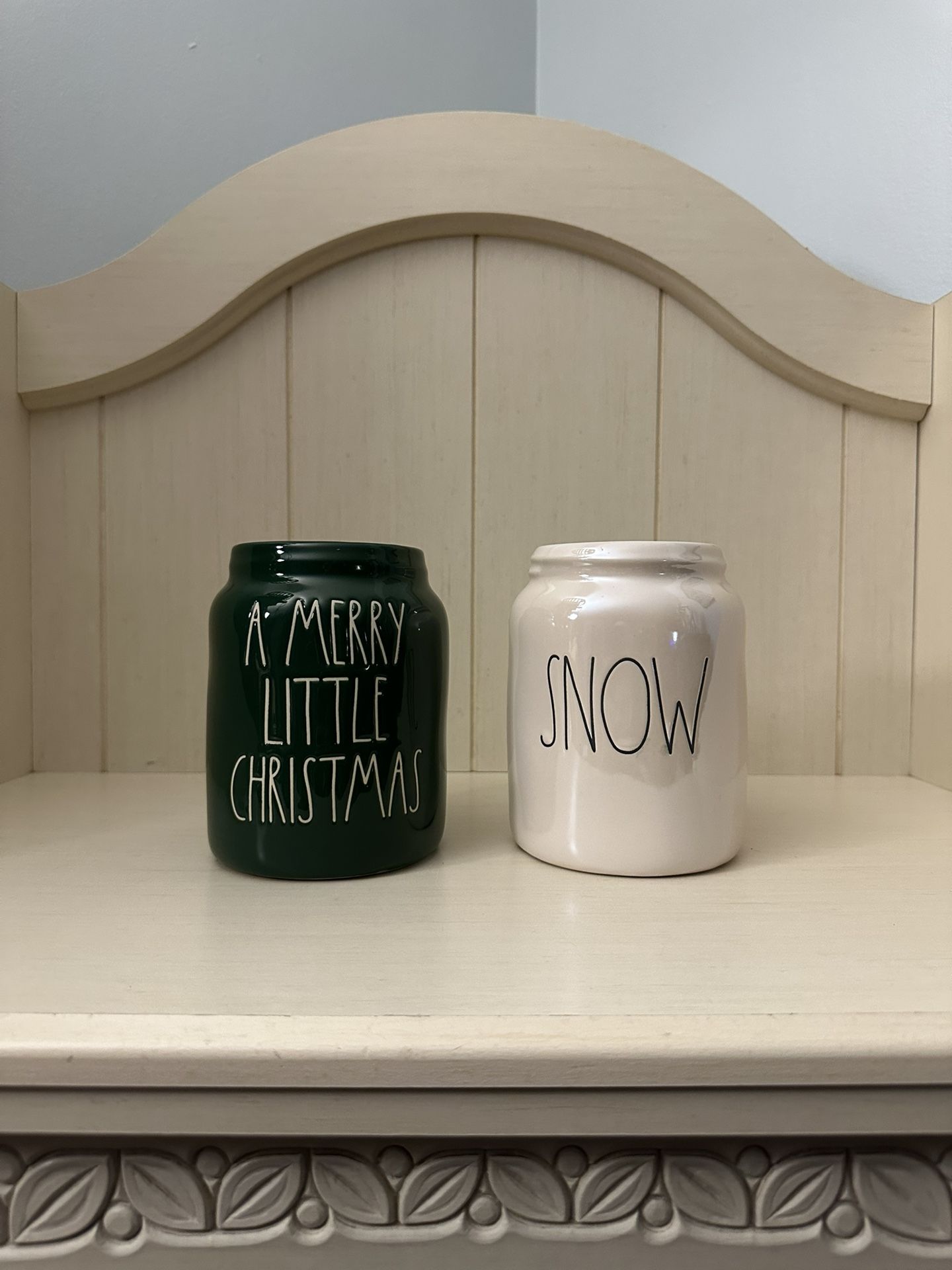 Rae Dunn Holiday Canisters 🎄