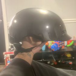 Brand New Helmet ( Casco ) Size M  . Nuevo / New