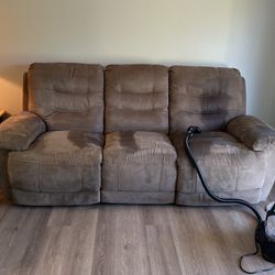FREE!! Recliner Couch