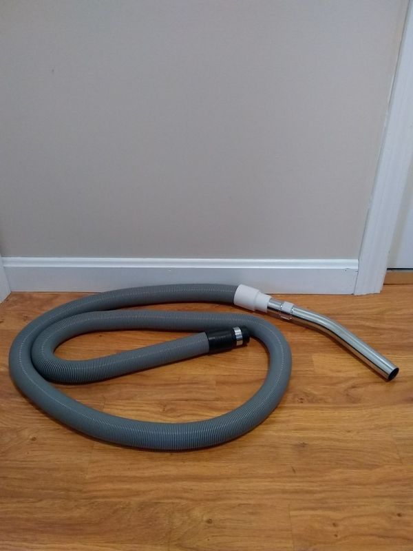 Central vacuum stretch Hose 5 to 20 feet for Sale in W CHESTERFLD, NH