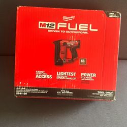 Milwaukee nail gun