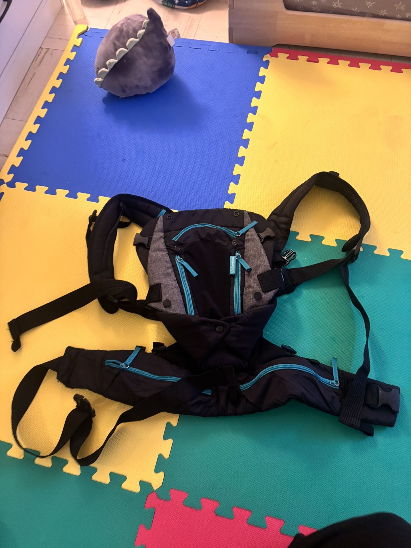 Infantino Baby Carrier