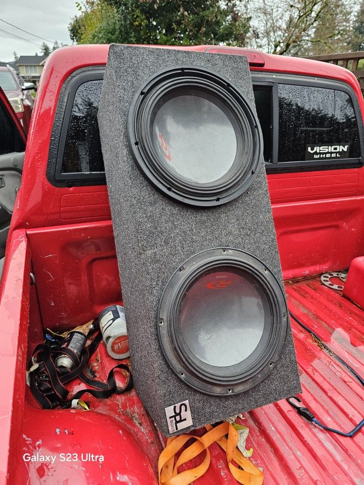 Alpine Type R Subwoofers In Ported Box 