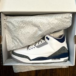 Brand New Air Jordan Retro 3 Midnight Navy Size 10 