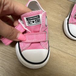 Toddler Converse Chuck Taylor All Star Size 4C Pink Color