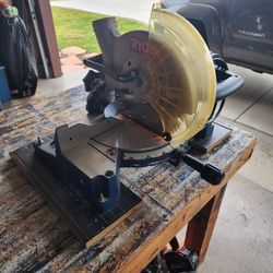 Ryobi TS1342L 14amp 10 Inch Compound Miter Saw W/laser - moving sale, must go !