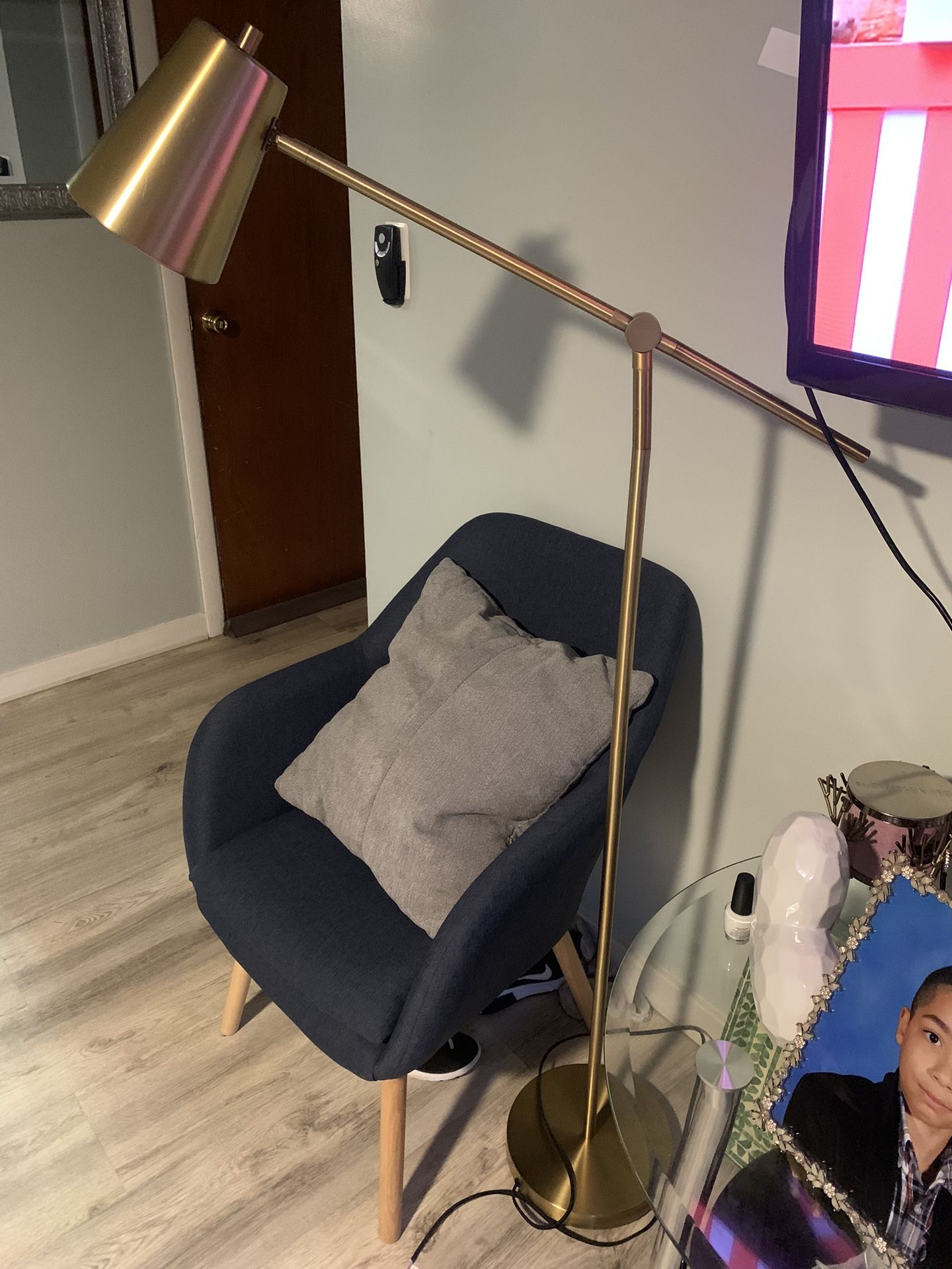 Beautiful Floor Lamp In Perfect Condition