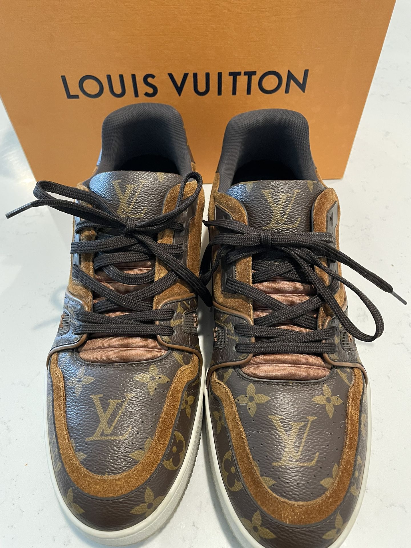 Louis Vuitton Trainer 60 for Sale in El Mirage, AZ - OfferUp