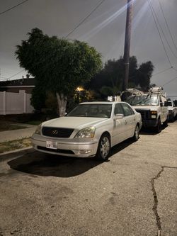 2002 Lexus LS 430