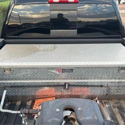 Tractor Supply Toolbox 