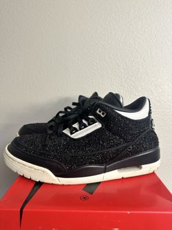 Women’s Jordan Retro 3 Size 9.5 Vogue Black 