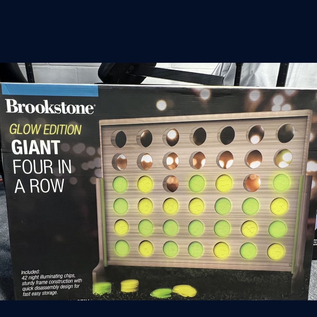 Giant Four In A Row Game for Sale in Somerset NJ OfferUp