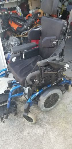 Electric Wheelchair