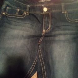 Maurice's Size 18