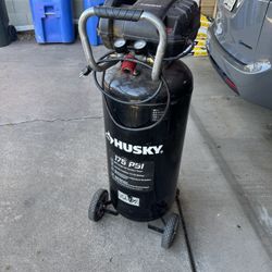 Husky 20 Gallon 175 PSI Vertical Portable Electric Air Compressor
