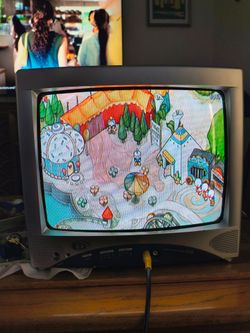 CRT Tv Durabrand 13" with av input