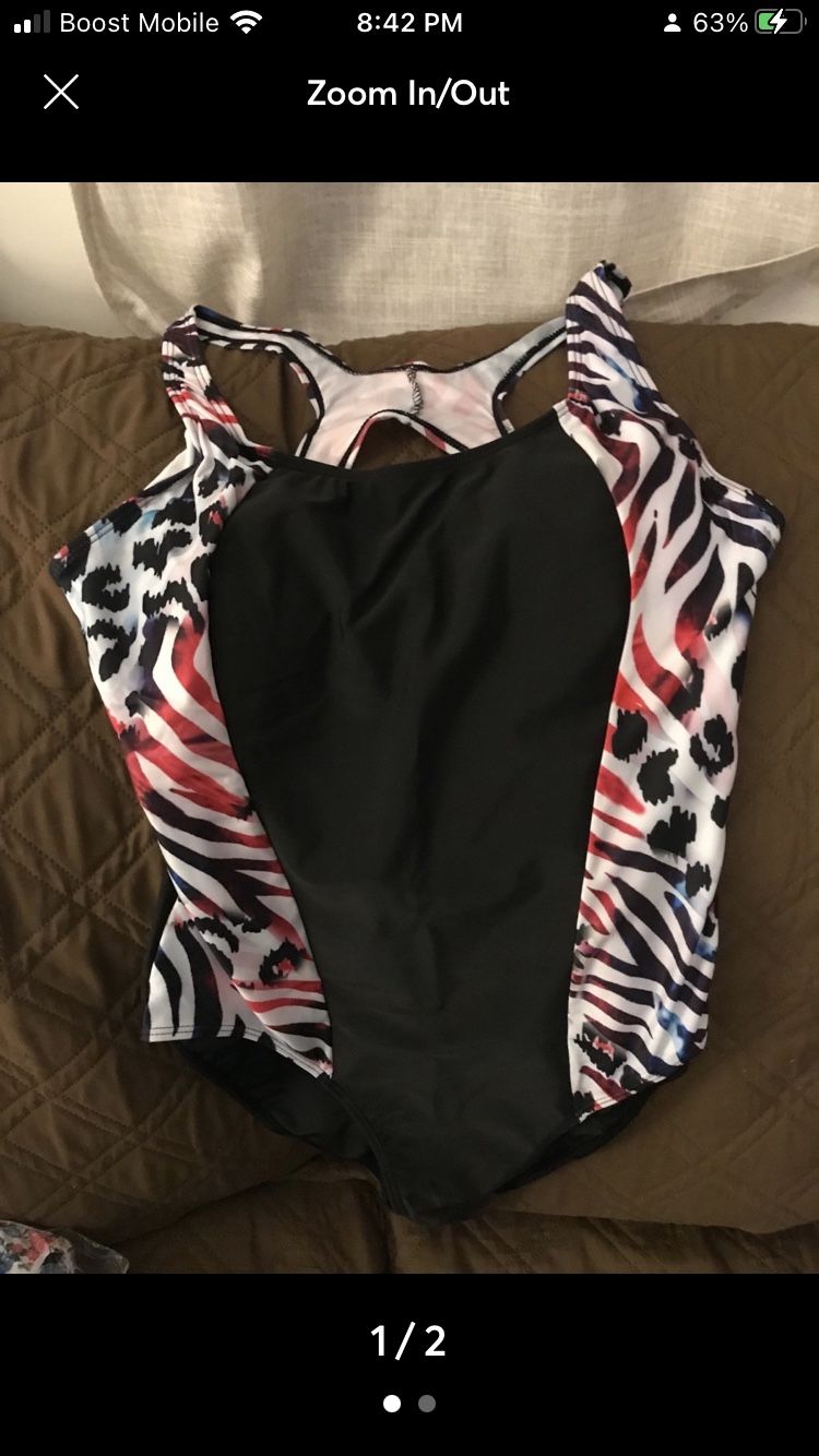 New One Piece Swimsuit Size 2 Xl 20-22