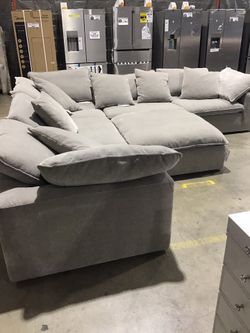 Serene 6pc Fabric Sectional