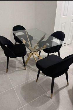 GOLD DINING TABLE FOR SALE 🍽️🍴🍽️