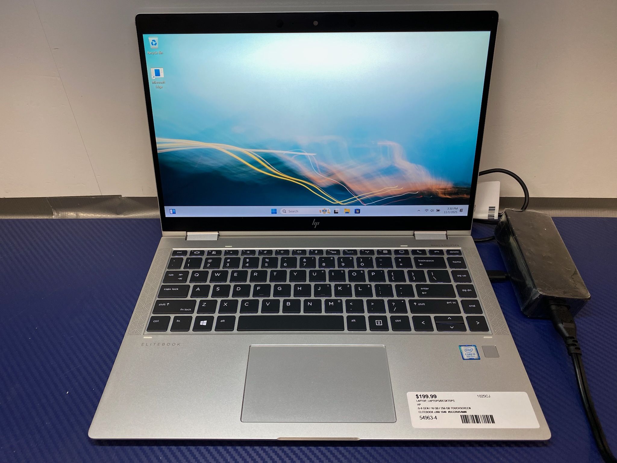 HP ELITEBOOK x(contact info removed) i5 - 8 GEN / 16 GB / 256 GB TOUCHSCREEN