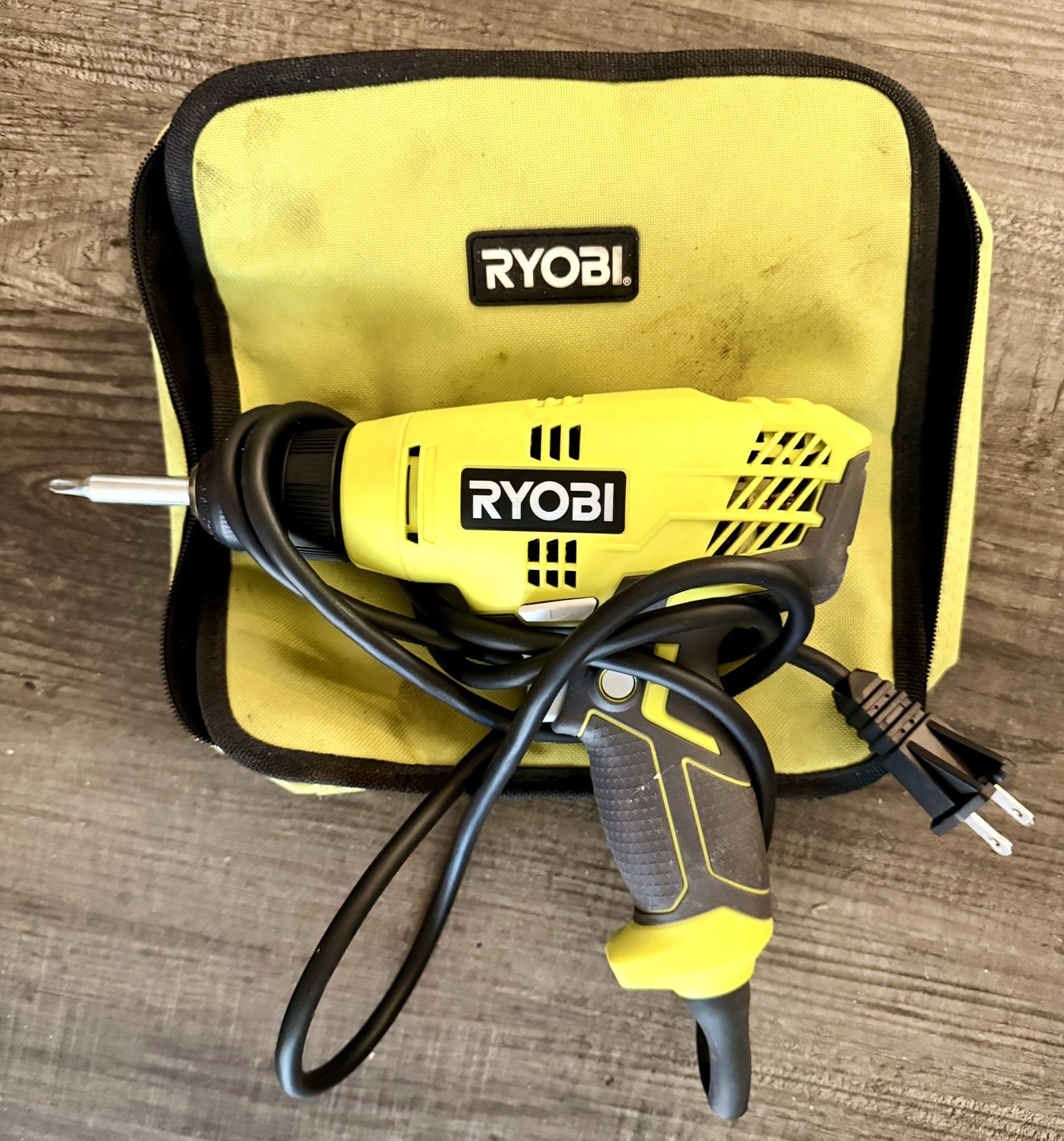 Ryobi D43K 5.5 Amp Corded  Compact Drill/Driver.