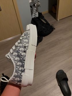 Dior Oblique Low-Top Sneakers