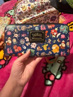 Pokemon 🩷 Logo Wallet