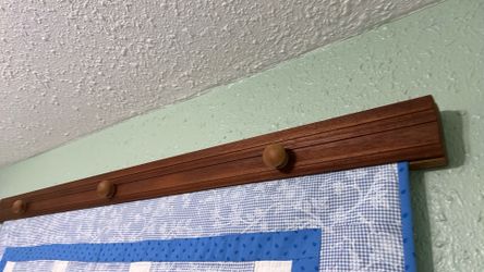 Wall Quilt Hanger