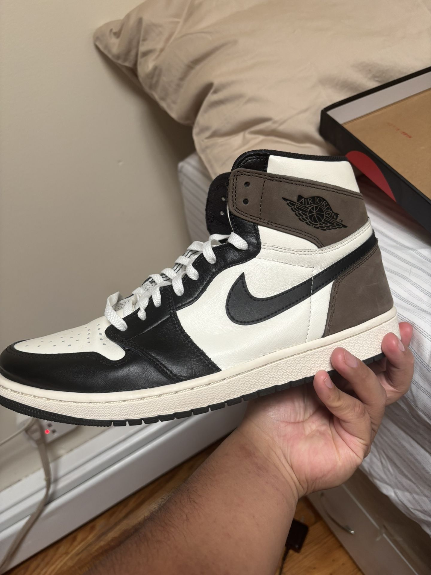 Size 13 Jordan 1 High Mochas