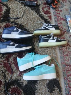 3 pairs of airforces