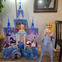 Frozen Castle 3 Ft Elsa And Nook Horse