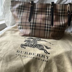 Burberry Shoulder Bag