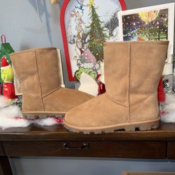 Ugg Tan Essential Boots 