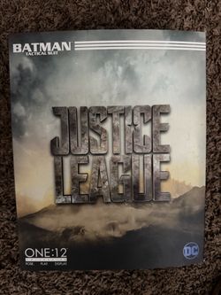 Mezco Justice Legaue Batman