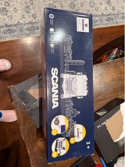 Scania Long Hauler Toy with lights