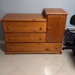 Kid’s Dresser