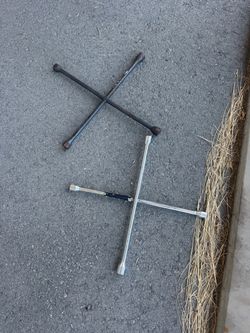 4 way lug wrench