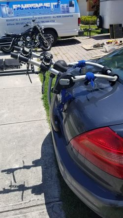 Thule bike rack.