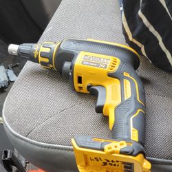 20v XR Dewalt Brushess  Screwgun. No Battery Or Charger 