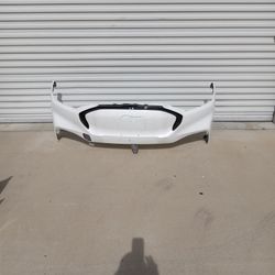 21 To 24 Front Bumper Ford Mustang March E ( Oem)