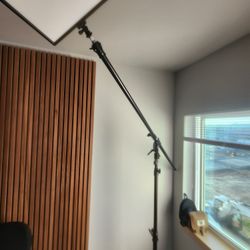 Heavy Duty Light Stand with Boom Arm