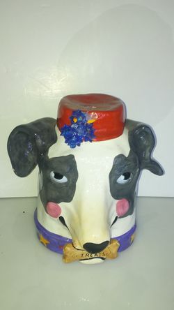 Porcelain dog treat holder