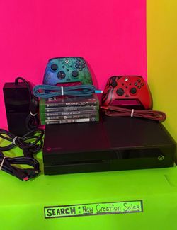 Xbox One Console Bundle 2 Controllers 5 Games Gears of War Star Wars Battlefront Stardew Valley NBA Live 15 Battlefield 1 Power Brick